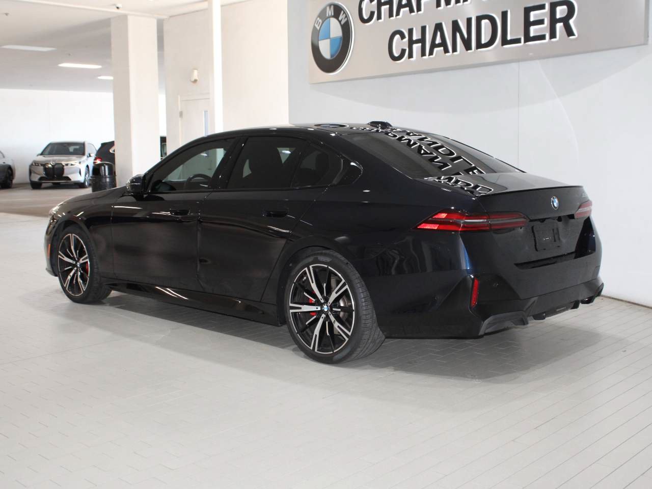 Used 2024 BMW 530i w/ M Sport Package RWD image 5