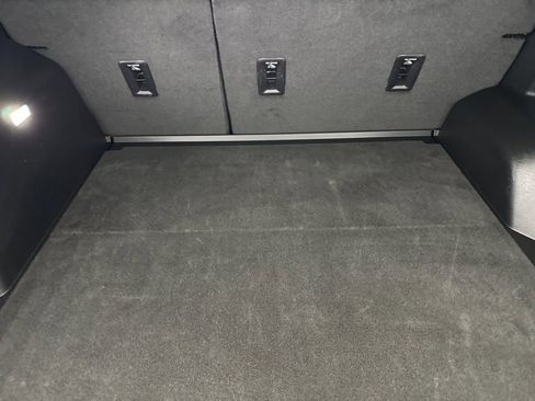 Used 2025 Chevrolet Equinox LT image 14