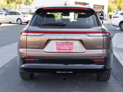 New 2026 Toyota Crown Signia image 4