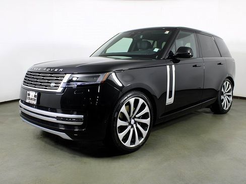 Used 2025 Land Rover Range Rover Autobiography image 1
