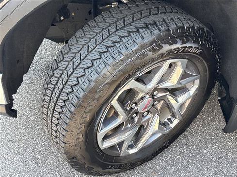 Certified 2026 GMC Sierra 1500 SLT w/ SLT Premium Plus Package AWD/4WD image 24