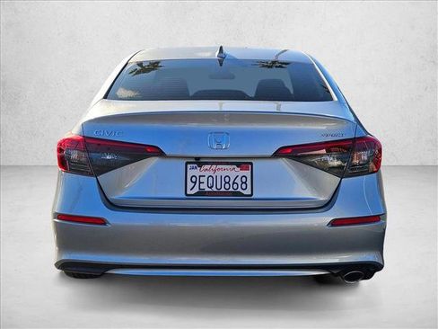 Used 2023 Honda Civic Sport image 7