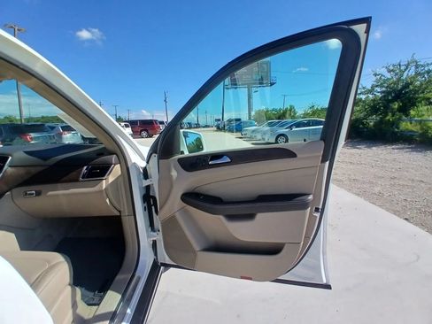 Used 2015 Mercedes-Benz ML 350 2WD image 18