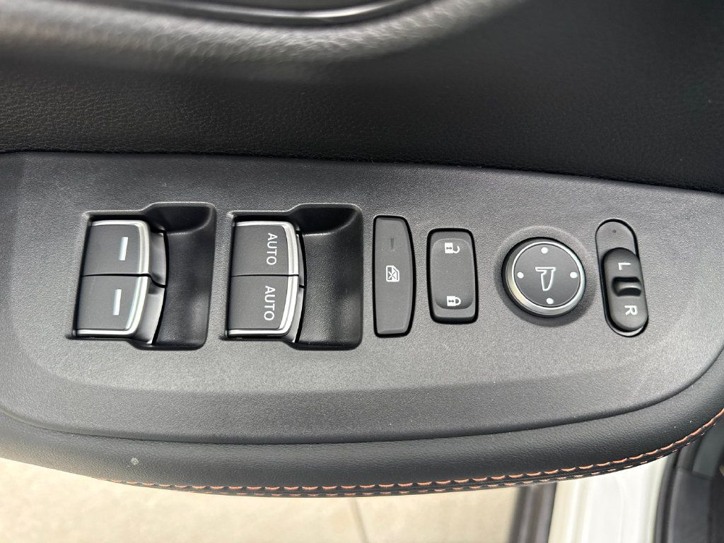 Certified 2026 Honda HR-V Sport image 15