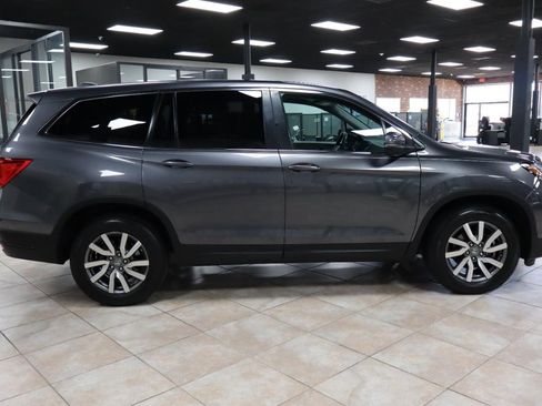 Used 2019 Honda Pilot EX image 6
