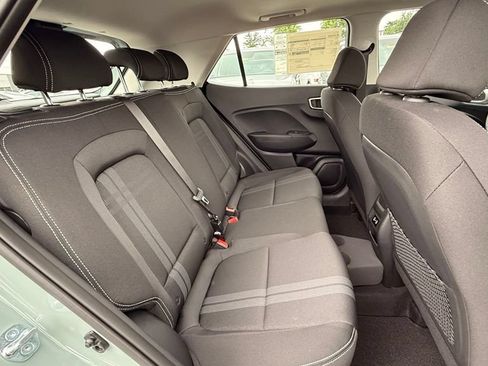 New 2026 Hyundai Venue SEL FWD image 30
