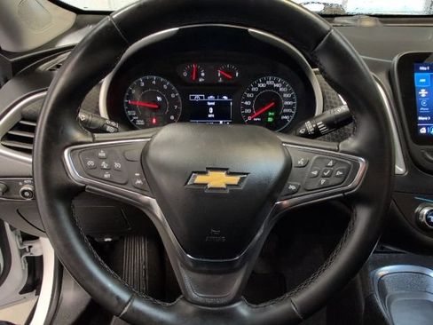 Certified 2023 Chevrolet Malibu LT w/ Sport Edition image 17