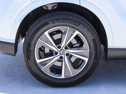 Used 2023 Lexus RX 350 Premium Plus w/ Cold Area Package AWD/4WD image 9