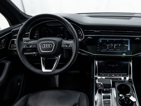 Used 2025 Audi Q7 2.0T Premium w/ Convenience Plus Package image 15