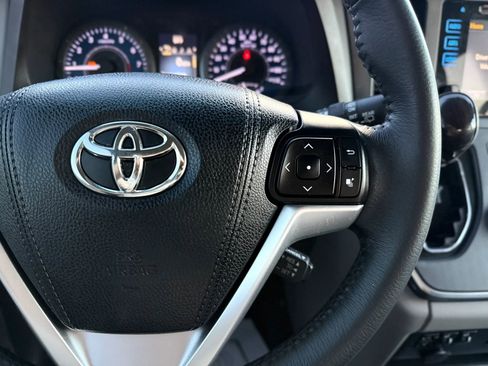 Used 2017 Toyota Sienna XLE w/ XLE Navigation Package image 30