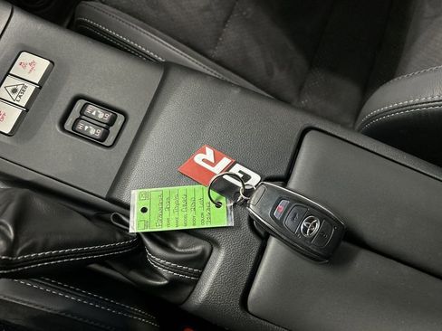 Used 2023 Toyota GR86 Premium w/ ALL Weather Mat Package (TMS) image 12