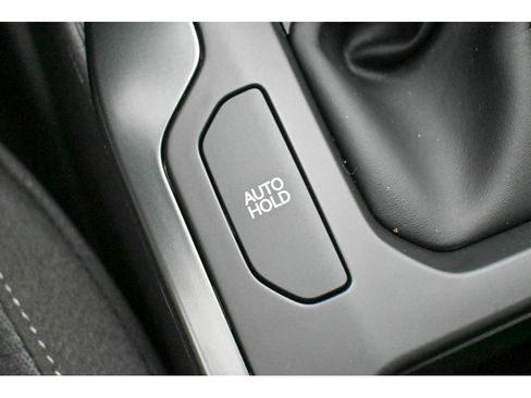 New 2025 Kia K4 image 24