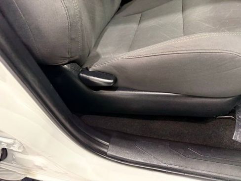 Used 2019 Toyota Tacoma TRD Off-Road w/ Technology Package image 22