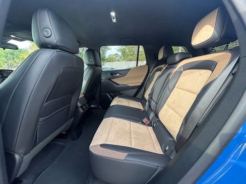 New 2026 Chevrolet Equinox ACTIV AWD/4WD image 13