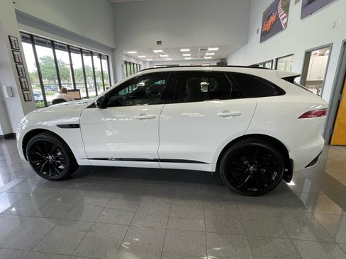Used 2024 Jaguar F-PACE R-Dynamic S AWD/4WD image 2