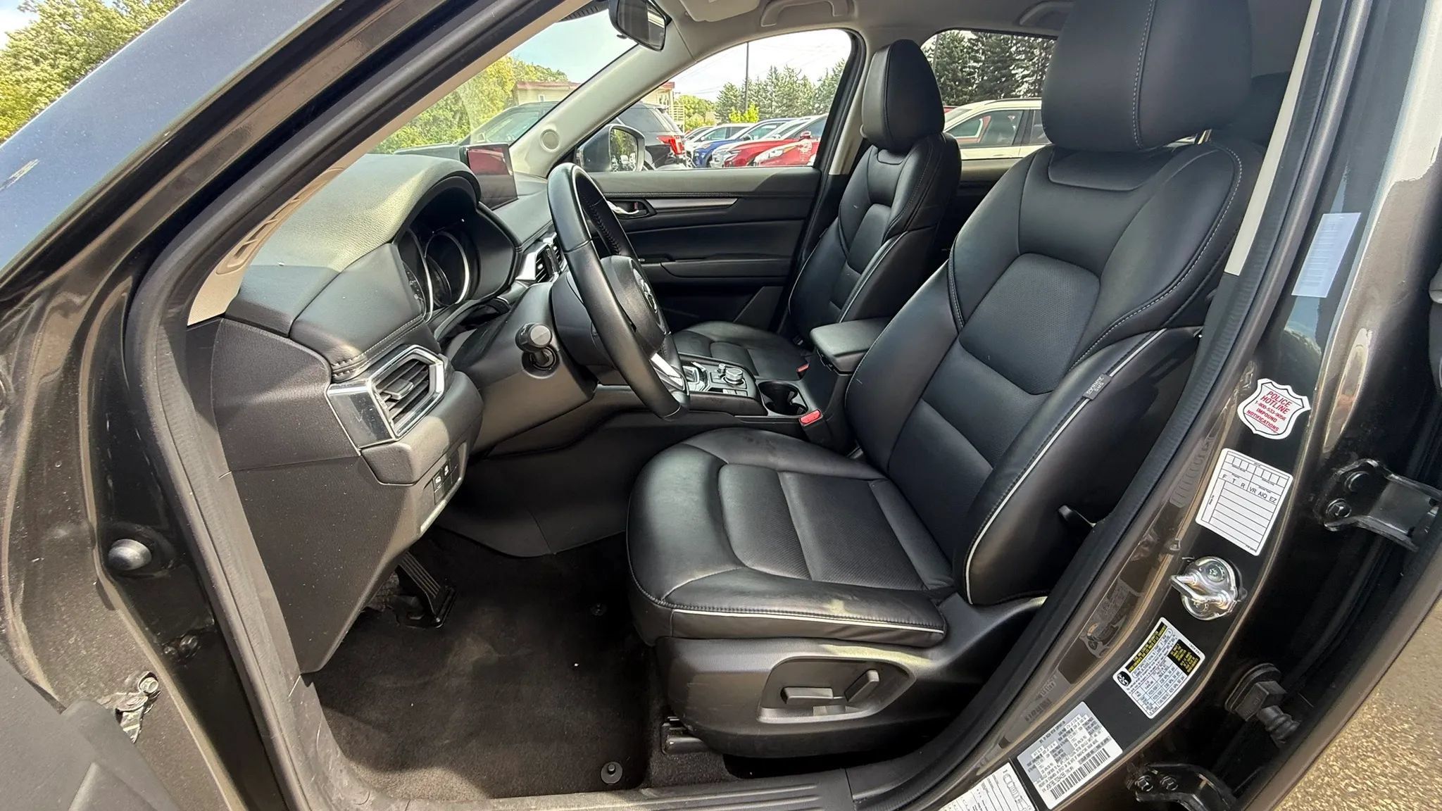 Used 2025 MAZDA CX-5 AWD 2.5 S w/ Select Package image 2