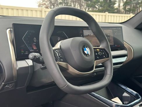 Used 2025 BMW X3 xDrive30i w/ Premium Package image 18