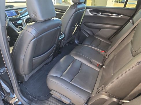 Used 2023 Cadillac XT6 Premium Luxury image 32