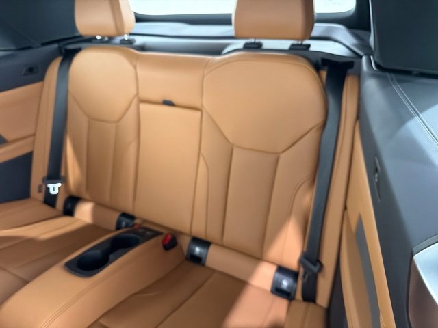 Used 2026 BMW M440i Convertible RWD image 17