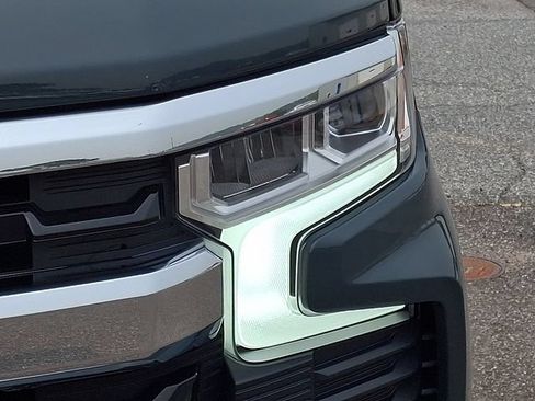Certified 2025 Chevrolet Silverado 1500 LT AWD/4WD image 9