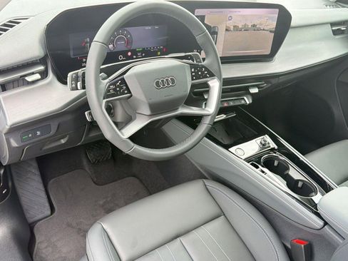 New 2026 Audi Q3 quattro 2.0T AWD/4WD image 4