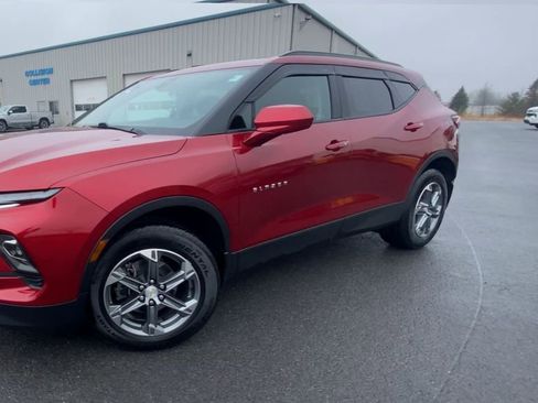 Used 2024 Chevrolet Blazer LT w/ Convenience Package image 4