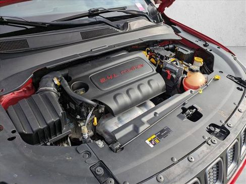 Used 2018 Jeep Compass Trailhawk image 21