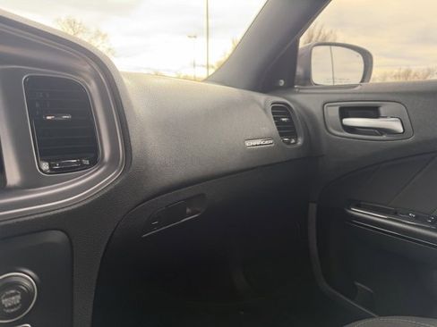 Used 2023 Dodge Charger R/T w/ Blacktop Package image 23