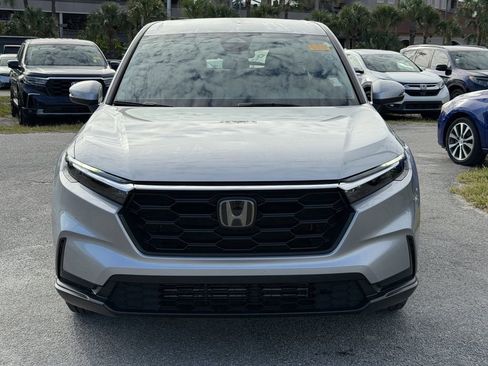 Used 2024 Honda CR-V LX image 3