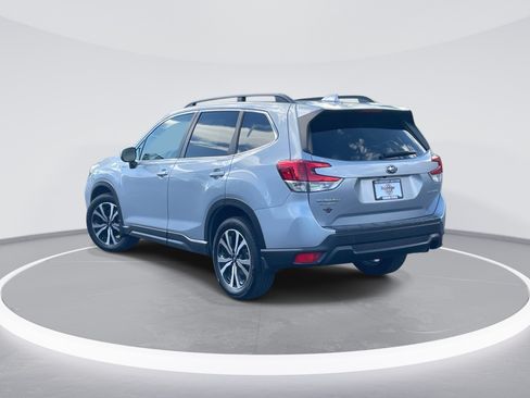 Used 2020 Subaru Forester Limited w/ Popular Package #3 AWD/4WD image 7