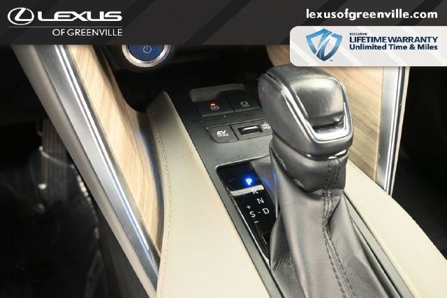 Used 2022 Toyota Venza Limited AWD/4WD image 18