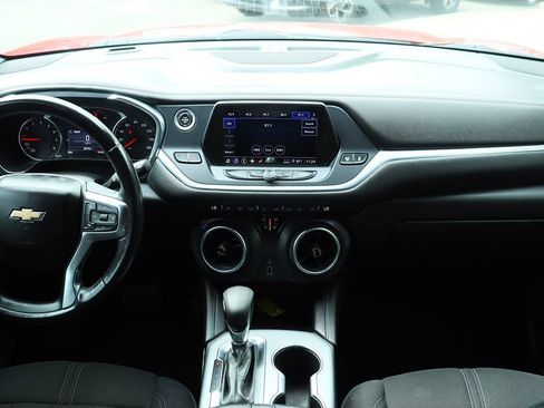 Used 2021 Chevrolet Blazer LT image 32