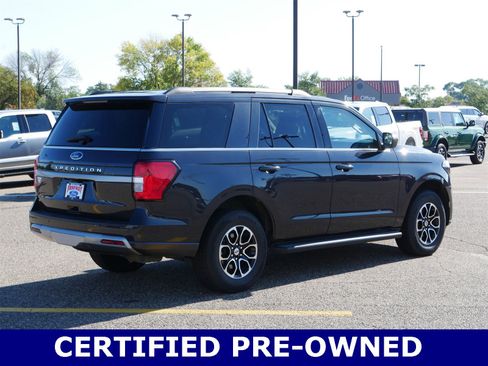 Certified 2024 Ford Expedition XLT image 5