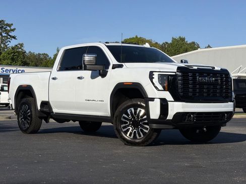 Used 2026 GMC Sierra 2500 Denali Ultimate AWD/4WD image 2