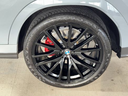 Certified 2025 BMW X6 xDrive40i image 36