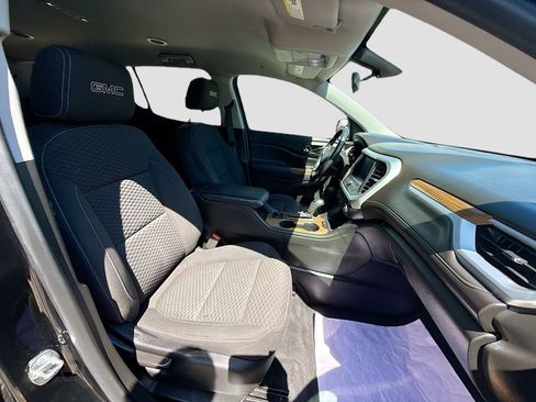 Used 2019 GMC Acadia SLE w/ LPO, Black Accent Package FWD image 31