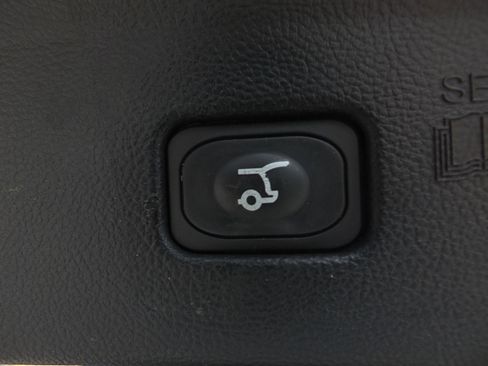 Used 2024 Ford Edge SEL w/ Convenience Package AWD/4WD image 18