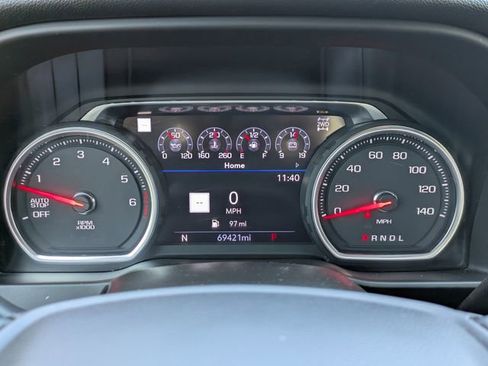 Used 2021 Chevrolet Silverado 1500 High Country w/ Technology Package image 30