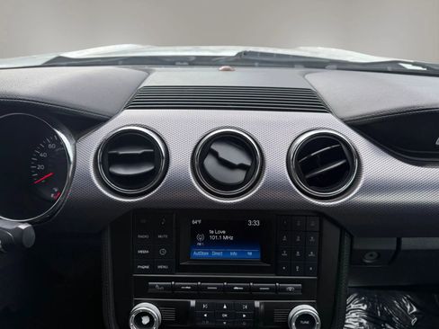 Used 2015 Ford Mustang GT image 23