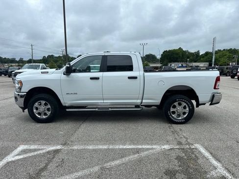 Certified 2024 RAM 2500 Big Horn AWD/4WD image 4