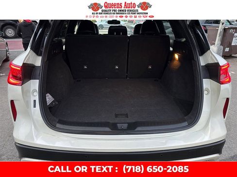 Used 2021 INFINITI QX50 Luxe w/ Appearance Package image 14