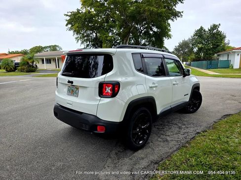 Used 2018 Jeep Renegade Altitude w/ Popular Equipment Group image 53