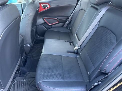 Used 2023 Kia Soul GT-Line FWD image 9