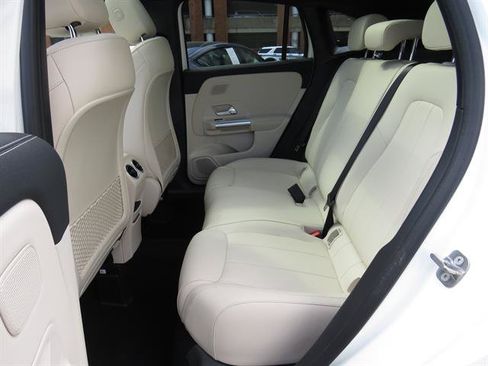 Used 2026 Mercedes-Benz GLA 250 4MATIC image 21