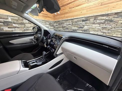 Used 2024 Hyundai Tucson SE AWD/4WD image 15