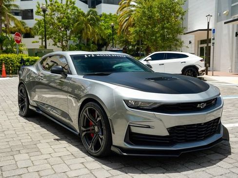Used 2023 Chevrolet Camaro SS RWD image 38