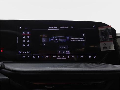 New 2025 Audi SQ5 Prestige image 23