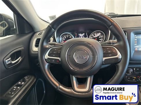 Used 2020 Jeep Compass Latitude w/ Cold Weather Group image 5