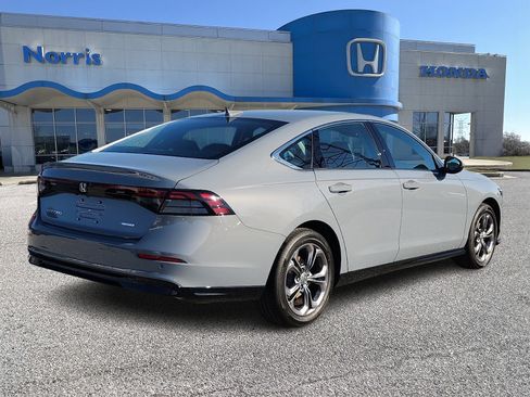 New 2026 Honda Accord EX-L image 4