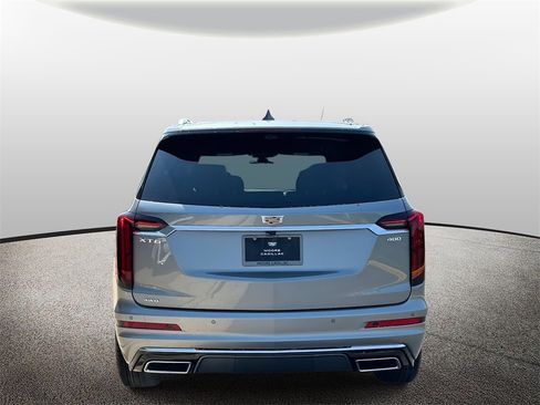 New 2025 Cadillac XT6 Premium Luxury w/ Technology Package image 3